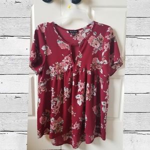 SALE🌟🌟🌟Moa Moa red floral top